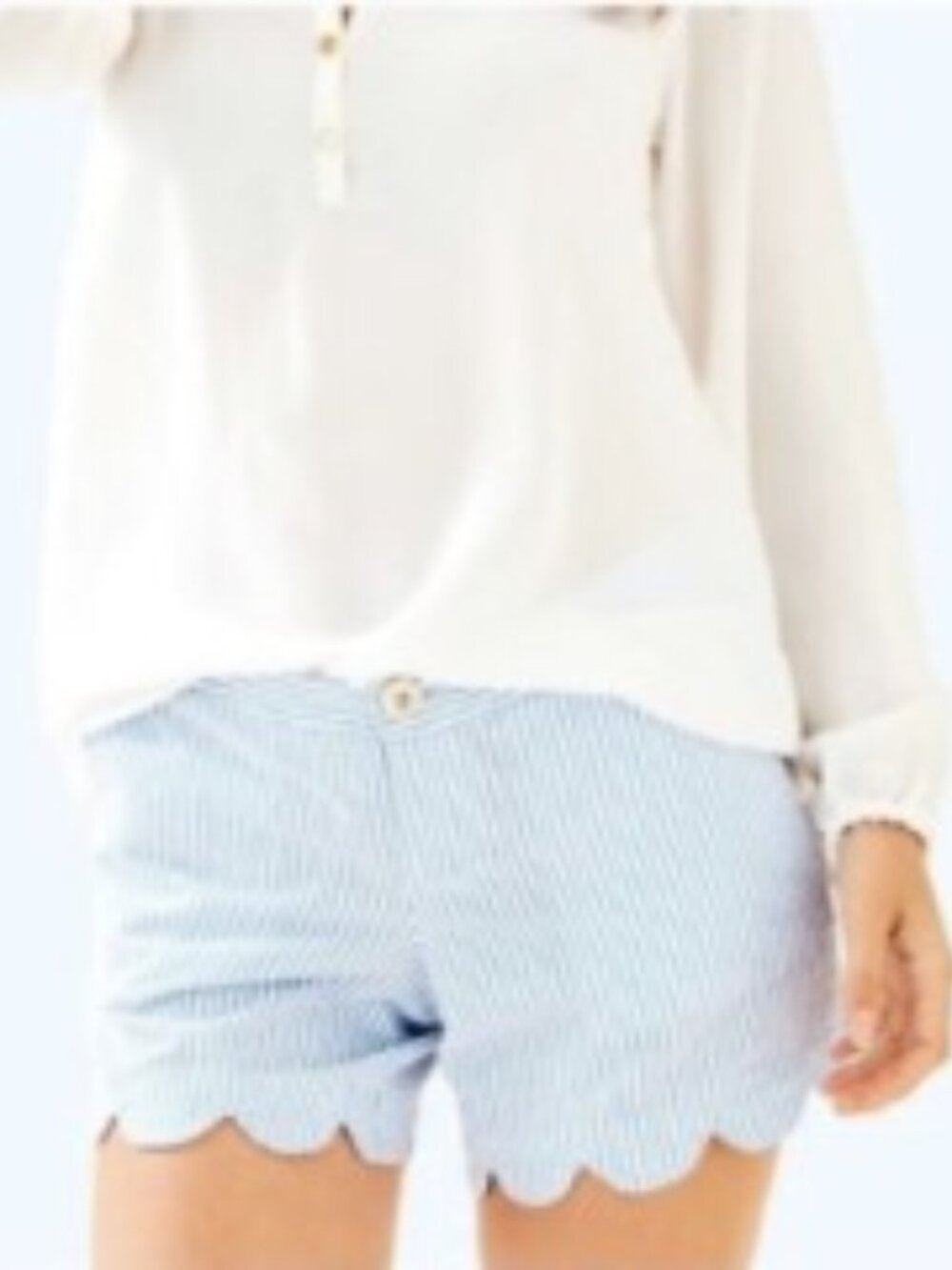 Lilly Pulitzer Buttercup  Blue White Seersucker 5” Inseam Cotton Shorts Size 2